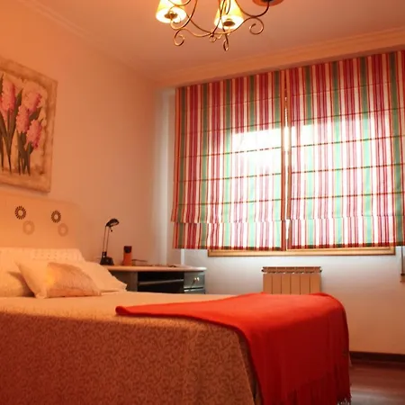 Vivienda En Con Parking * Pontevedra